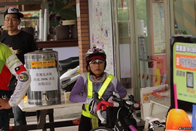 9/10 瘋200K內門小七車友照片