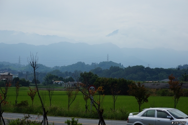 NEX-5N的怪異欠曝傾向