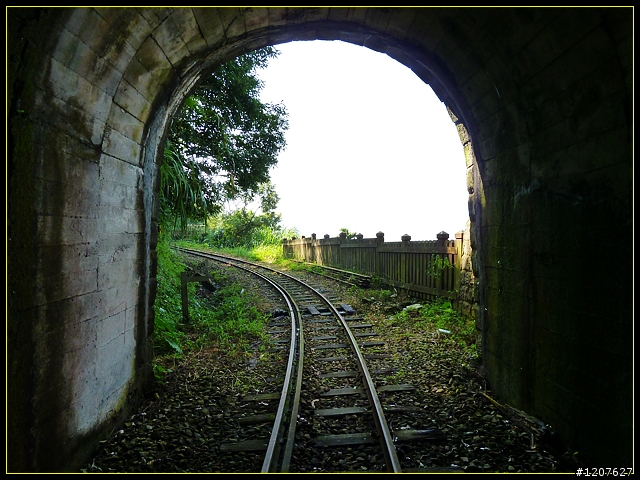 2011.09.11_再入獨立山鐵路隧道，驚見......