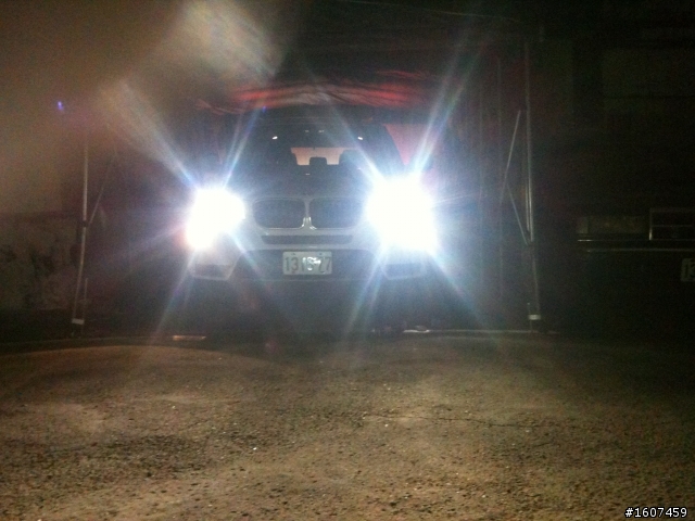 幫愛車做SPA,外加換燈泡( 更新霧燈)