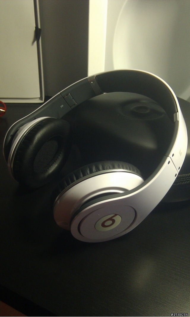 Monster beats by Dr Dre studio 開箱