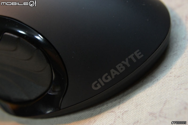 [首發?] 功能再進化 GIGABYTE 雷射電競滑鼠 GM-6980