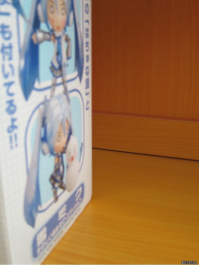[開箱超劇場__第二彈]  來自北國的雪精靈~~好萌!!---黏土人{ 雪ミク }__”2011開心玩雪 ”版