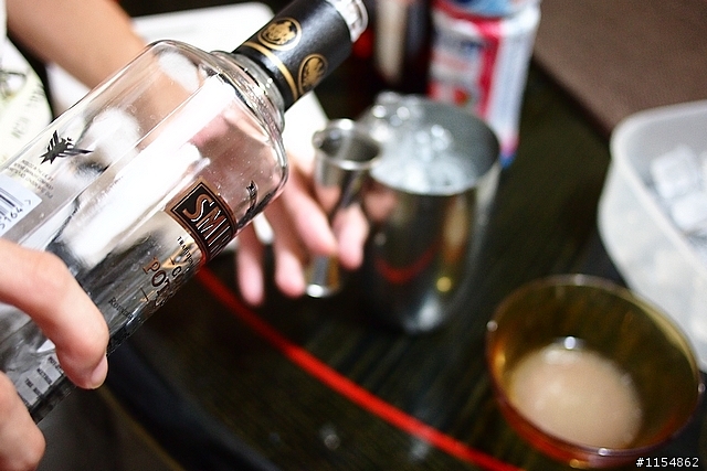 [分享] 時尚調酒必備~ 君度橙酒 COINTREAU