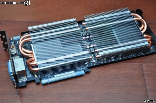[火星登陸]ASUS MARS II Qand SLI 卡皇降臨
