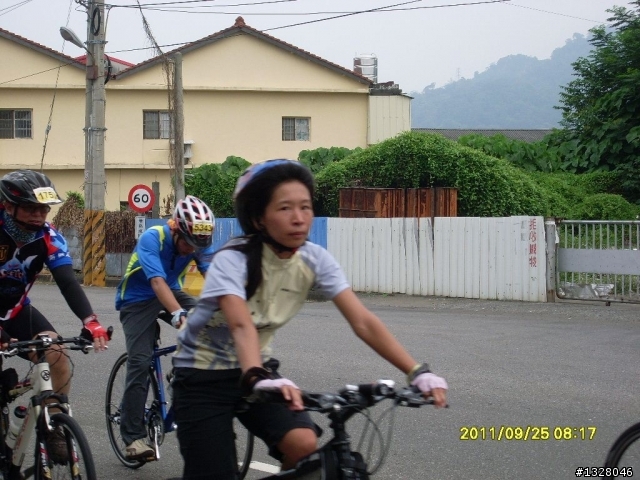 百年環化賽女車友照