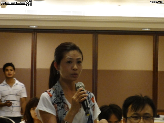 HTC EVO 3D 搶鮮體驗見面會 心得分享 圖多『高雄場』