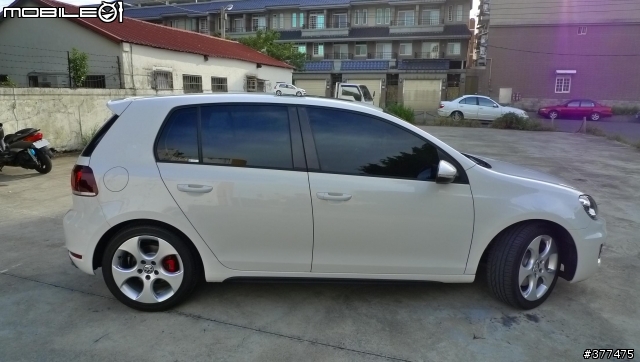 小白報到！ 2011年式GTI MK6(9/13 新增內裝照及配件照)