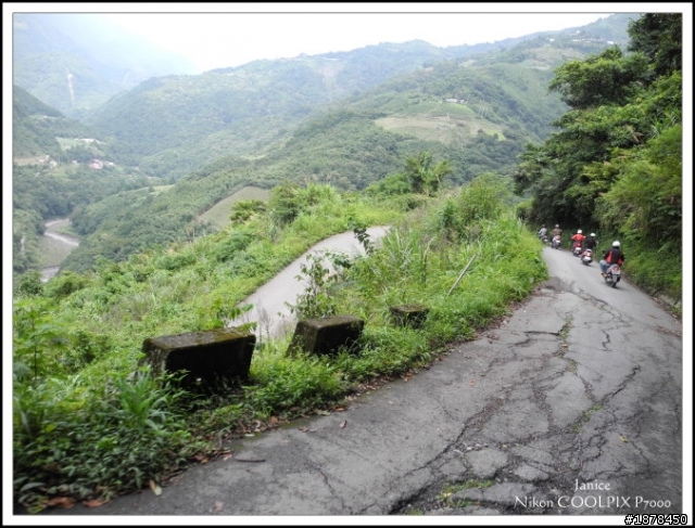 【０９０３ 力行-紅香 坎坷跑跑團】之路況好威猛