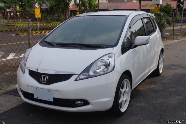 遲來快半年的11年式舊款 FIT開箱(圖多)