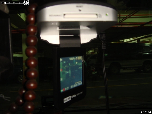 【不專業開箱】亞霸YABA HX-8000 行車記錄器