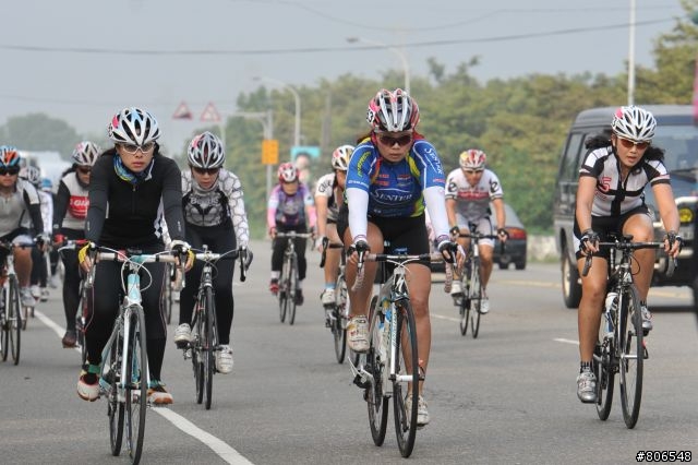 2011-0904環府城自行車出發點與女子放行點照片
