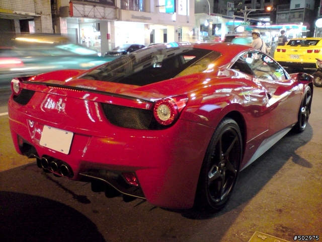 高雄遇到過的法拉利集錦(新增FF和F12)