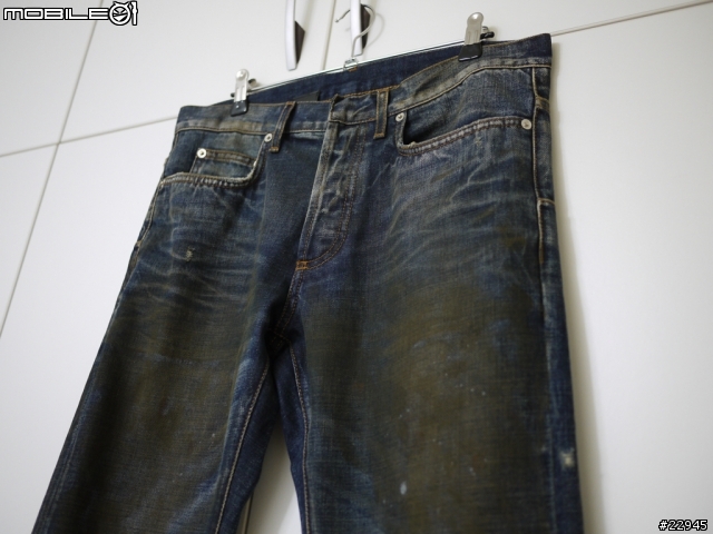 [分享] Dior Homme 2011AW Bas17 被輾過的丹寧褲 Rack Rail Paint Denim