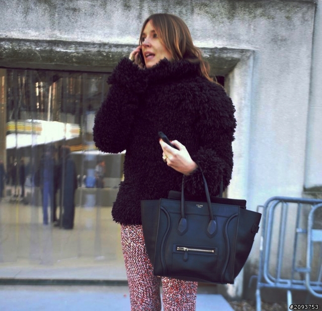 Celine 笑臉包分享