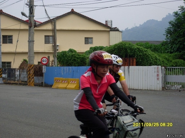 百年環化賽女車友照