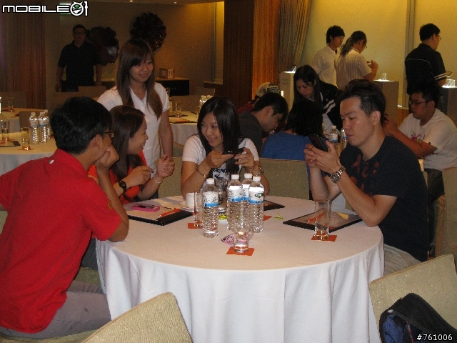 [HTC EVO 3D台中體驗會]手機3D裸視時代的來臨