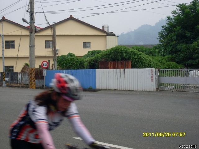 百年環化賽女車友照