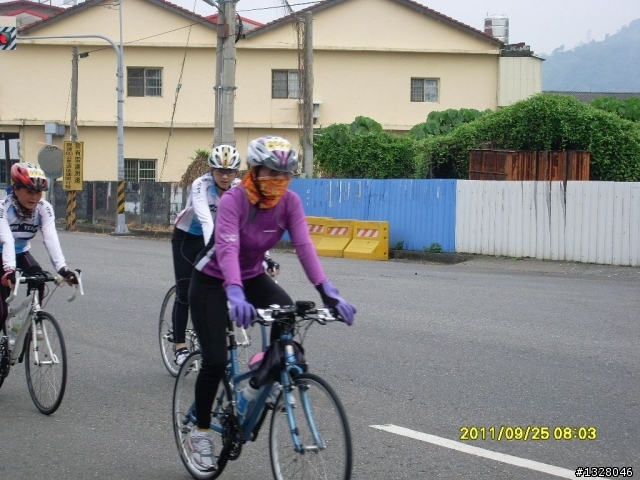 百年環化賽女車友照