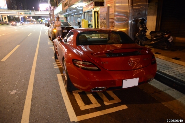 信義區，一夜捕獲。