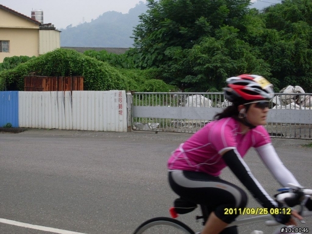 百年環化賽女車友照