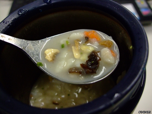 大同的即時沖泡 芋頭干貝糙米粥