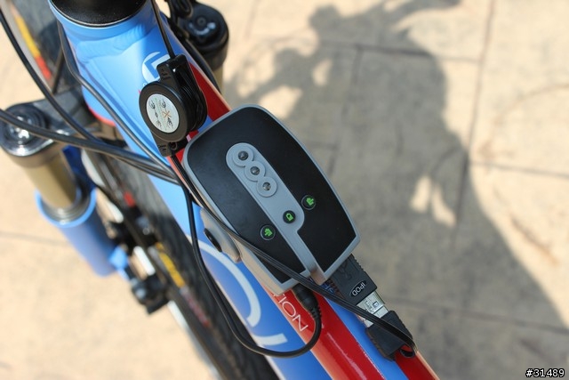 登山車 發電花鼓 頭燈 手機 充電電池