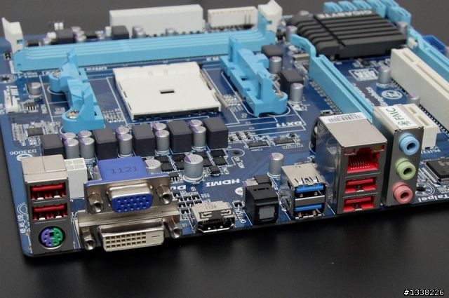 [分享] 專給麻瓜爸新組A75M-D2H的APU機