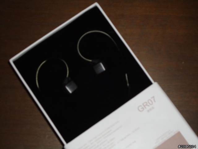 新版VSONIC GR07開箱+100小時試聽