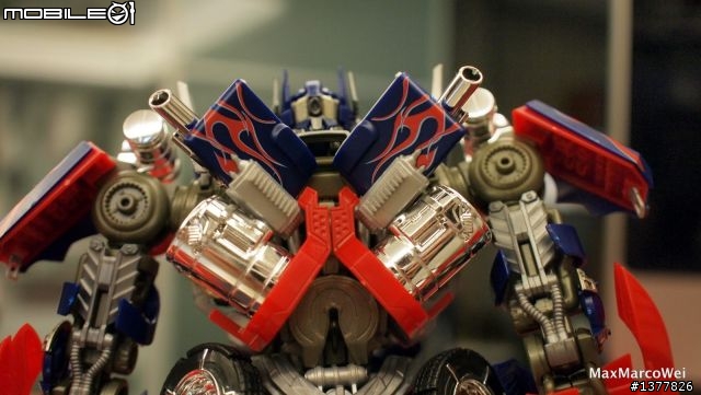 [分享] Takara Tomy DMK 1/35 Optimus Prime 科博文快速素組心得