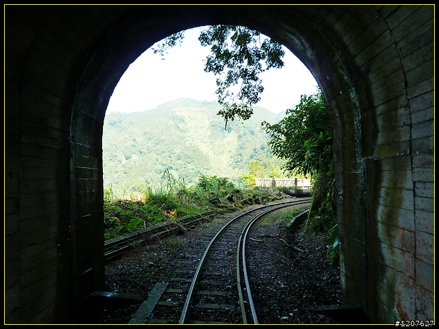 2011.09.11_再入獨立山鐵路隧道，驚見......