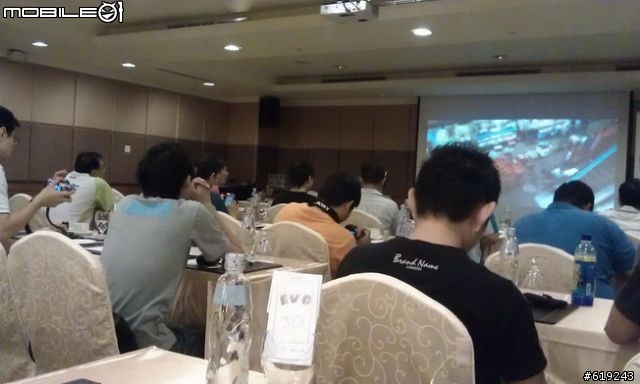 HTC EVO 3D搶鮮體驗見面會-我在高雄場