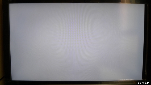 Panasonic TH-L32E30W極度簡易開箱文&求救