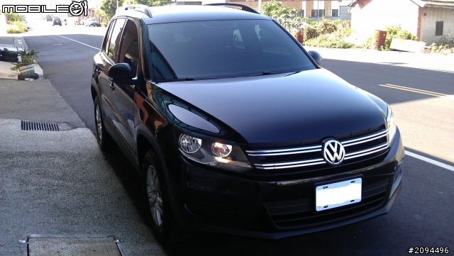 2012 Tiguan T&F 珍珠黑 簡陋開箱文~~~