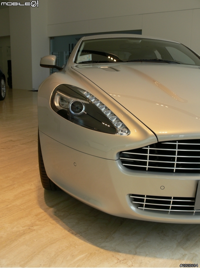 與Aston Martin 的近距離接觸