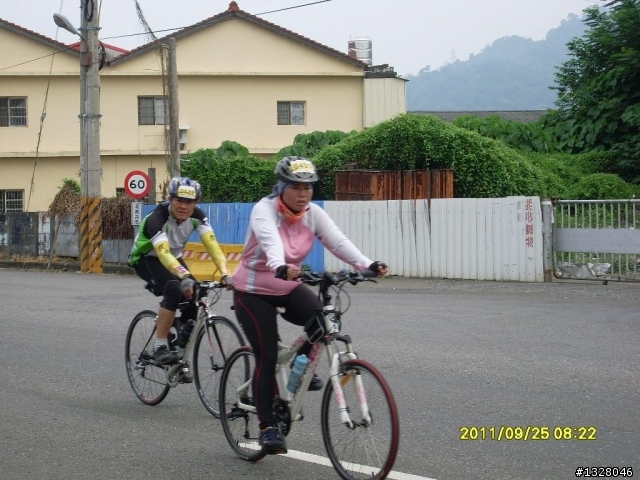 百年環化賽女車友照