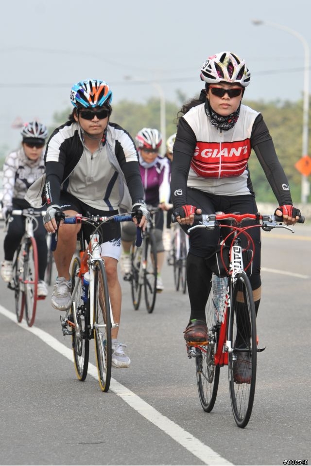2011-0904環府城自行車出發點與女子放行點照片