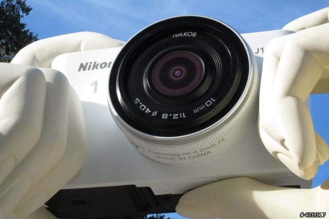 Nikon J1在米蘭街頭現身
