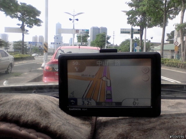 garmin你該不會連高雄夢時代都不知在哪吧?