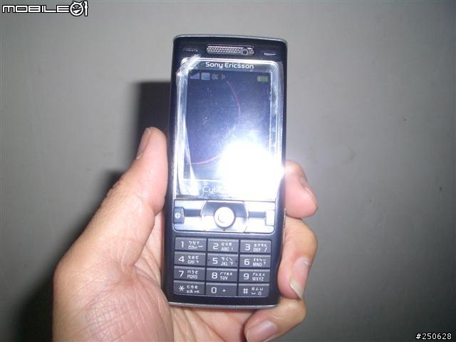 分享k800i全機換殼跟包膜