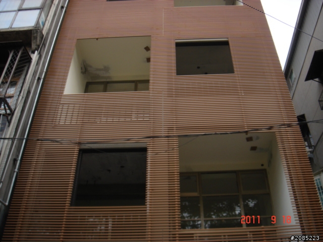 赤峰街挑高新房