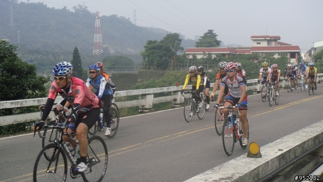 2011.09.24.AMD阿里山自行車賽..觸口段..