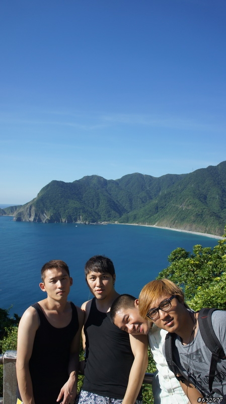 五個大男孩，想用環島來找回失去的青春熱情和感動