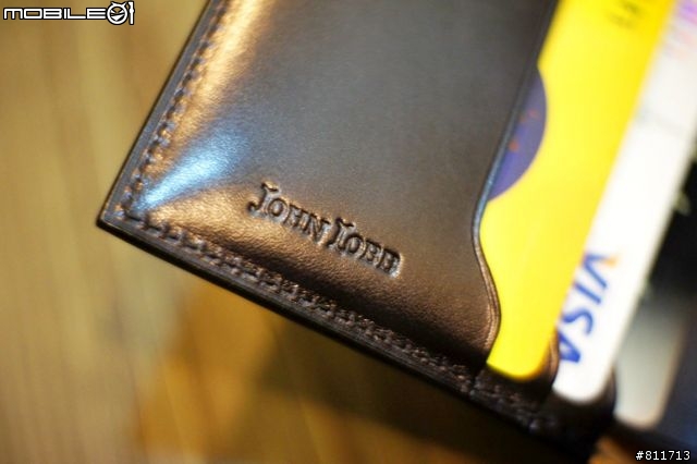 [皮夾] John Lobb 不只會做鞋! 七折清倉貨來也!
