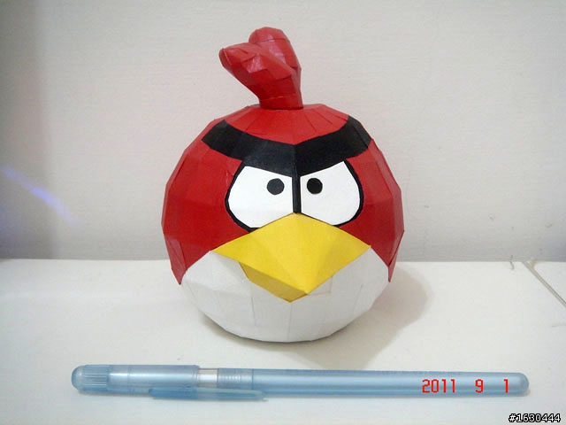 [分享]自製Angry Bird小紅紅紙模型~