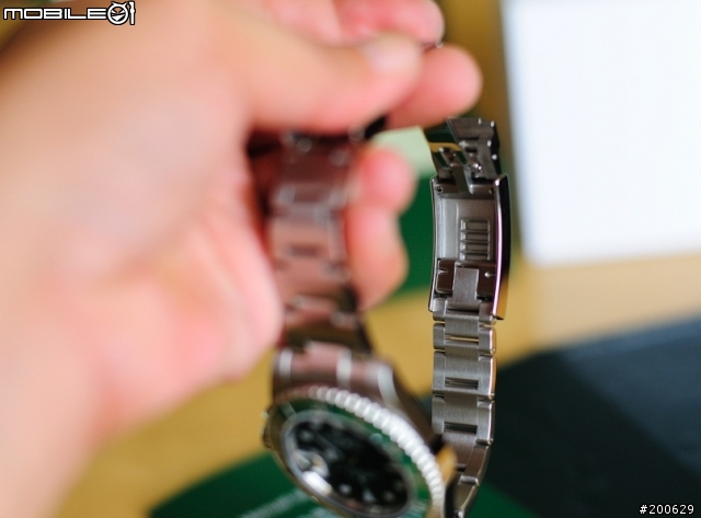 因為01我買了人生的第一支 Rolex (116610LV)