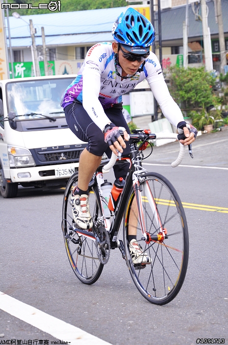 2011 AMD阿里山自行車大賽 約400多張