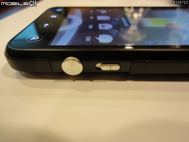 HTC EVO 3D 搶鮮體驗見面會 心得分享 圖多『高雄場』