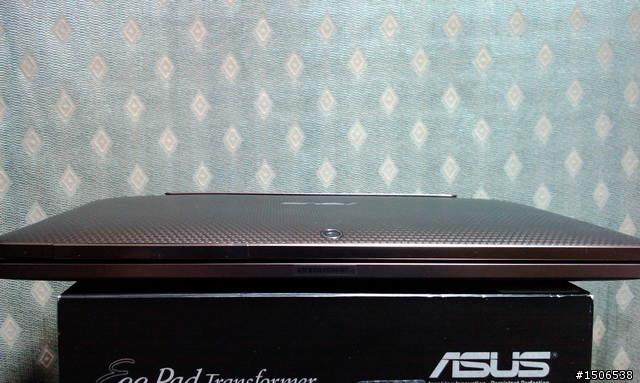 ASUS Eee Pad TF101  開啟精彩生活