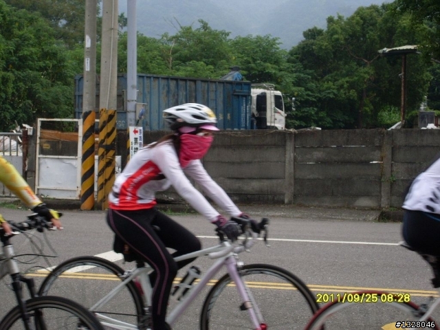 百年環化賽女車友照